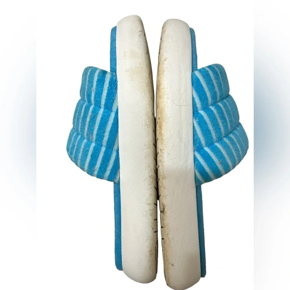 TOMS Mules 'ALPARGATA MALLOW SLIDE' in Light Blue terry cloth - Picture 7 of 8